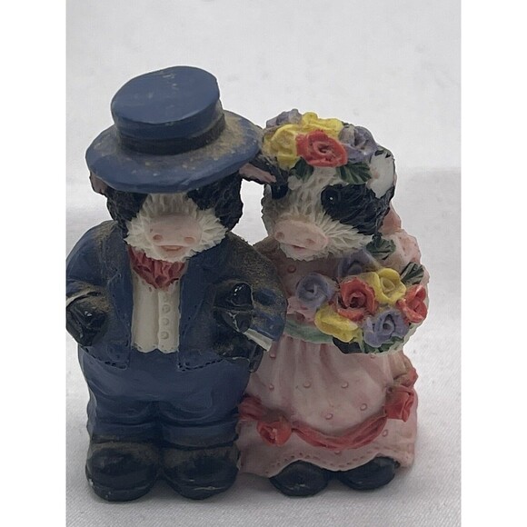 RARE Young's Bride & Groom Cow & Bull RESIN - Picture 2 of 4